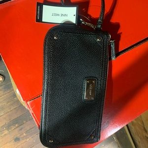 Nine West wristlet
